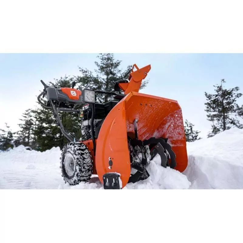 Снегоотбрасыватель бензиновый Husqvarna ST224 9705286-01 Husqvarna от магазина Tehnorama